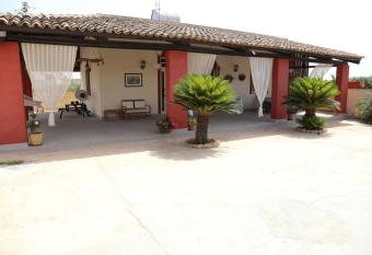 Villa Jane has Balcony rooms