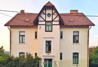 Apartm  n Nad hradem has Balcony rooms