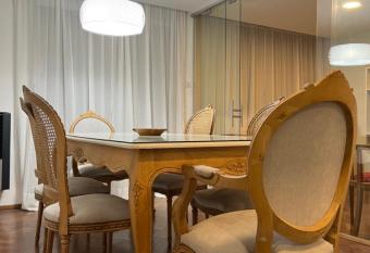 Departamento c  ntrico 2 dormitorios has Balcony rooms