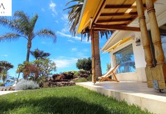 Casa Las Colinas- Preciosa Villa Isle  a has Balcony rooms