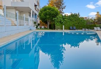 T2 Maralvor has Balcony rooms