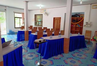 Soutchai Resort has Balcony rooms