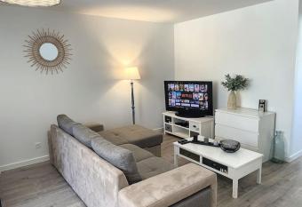 La M  tairie du Ch  teau - Sublime T3 has Balcony rooms