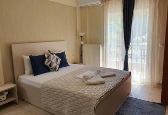 Stergios_Apartments 04 has Balcony rooms