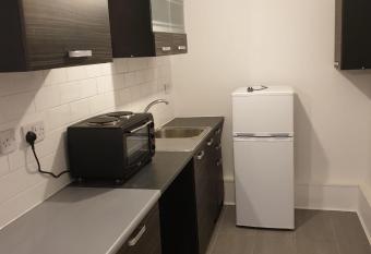 Studios allows 18 year olds to book a room