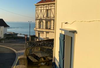 Le Chalet Th  odore - Le 3bis has Balcony rooms