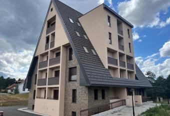 Sova apartman has Balcony rooms