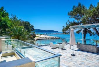 Studios Nautilus has Balcony rooms