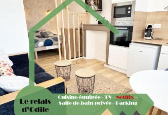 LeRelaisdOdile CAMBRAI - HYPER CENTRE - Free Wifi allows 18 year olds to book a room