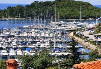 Holiday Home Villa Bella has Balcony rooms