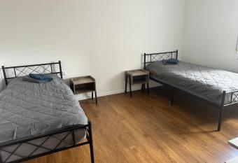 Monteurzimmer Bad Friedrichshall has Balcony rooms