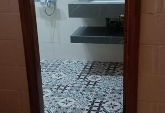 Coffee & homestay 41 has Balcony rooms