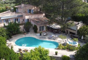 B&B Le Garric has Balcony rooms