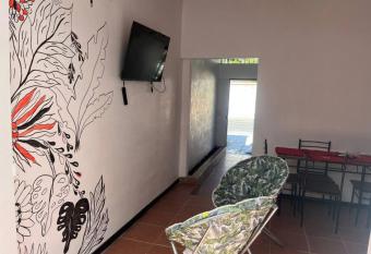 Buganvilla Quepos No 2 allows 18 year olds to book a room