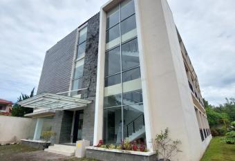 Sangga Buana Resort & Convention Hotel Puncak has Balcony rooms