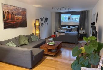 Modernes Appartement im Gr  nen has Balcony rooms