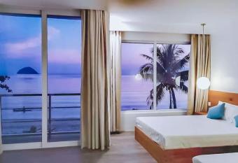 Romblon Beach and Dive Resort has Balcony rooms