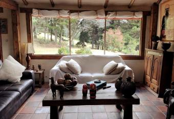 Casa con Vista al Lago de Tomine has Balcony rooms