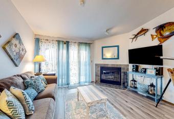 Sunset Dunes has Balcony rooms