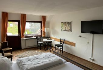 Piets G  stezimmer has Balcony rooms