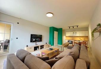 Green Downtown Apartment has Balcony rooms