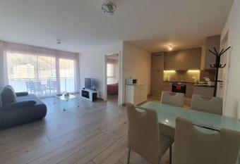 Jacqueline residence has Balcony rooms