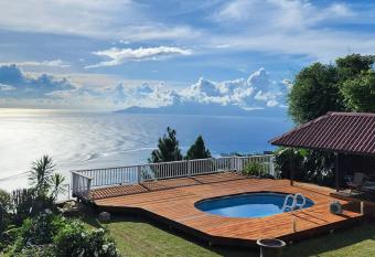 Te Rava i has Balcony rooms