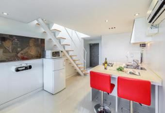 Pension Khan has Balcony rooms