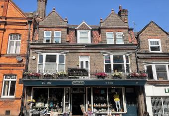 Large North Facing Room above G Grace & Son allows 18 year olds to book a room
