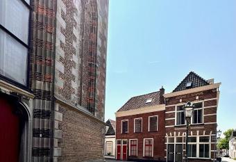 Pandje 118 - Binnenstad Kampen allows 18 year olds to book a room