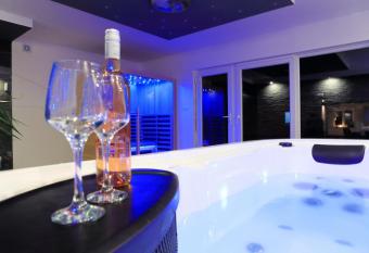 Guesthouse L&K SPA has Balcony rooms