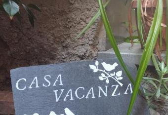 Il vicoletto allows 18 year olds to book a room