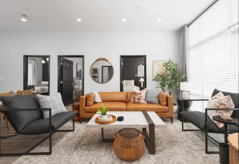 Modern Comfort 8 Beds allows 18 year olds to book a room