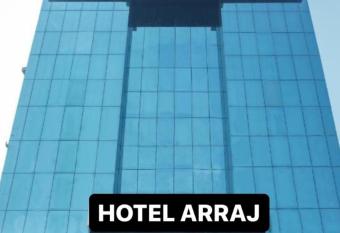 Hotel Arraj has Smoking rooms