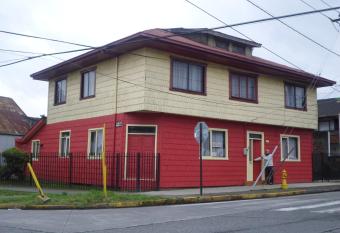 Hospedaje Teresita allows 18 year olds to book a room