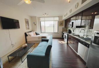Charming Studio in Downtown Silver Spring MD allows 18 year olds to book a room