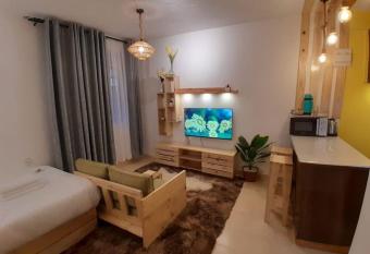 EnN 2 Lovely Premium Apartment has Balcony rooms