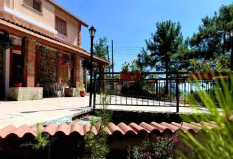 VILLA AURA by AgroHolidays has Balcony rooms