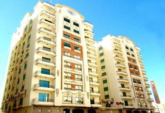 RAMEE SUITE 3 allows 18 year olds to book a room