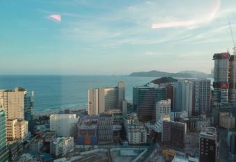                                (Haeundae Elbon The Stay) has Balcony rooms