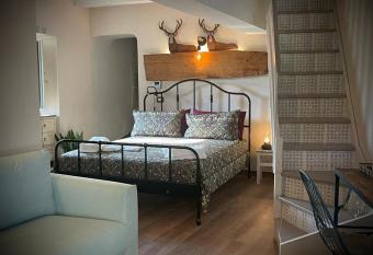 La Casina di Venere has Balcony rooms