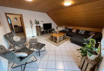 Kuckucksnest allows 18 year olds to book a room