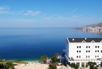 Beva Hotel has Smoking/Balcony rooms