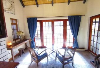 Collie Cottage allows 18 year olds to book a room