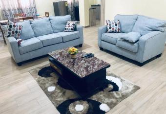 Venus Plaza F1R5 allows 18 year olds to book a room