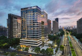 Pagoda Hotel Hangzhou Binjiang allows 18 year olds to book a room