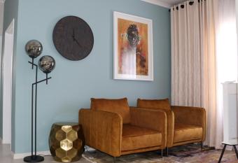 The Gold Portrait @ Carlswald allows 18 year olds to book a room