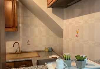 Vico Gioia has Balcony rooms