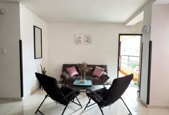 Apartamento amoblado para familia y amigos has Balcony rooms