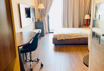 APEC H   I D    NG has Balcony rooms